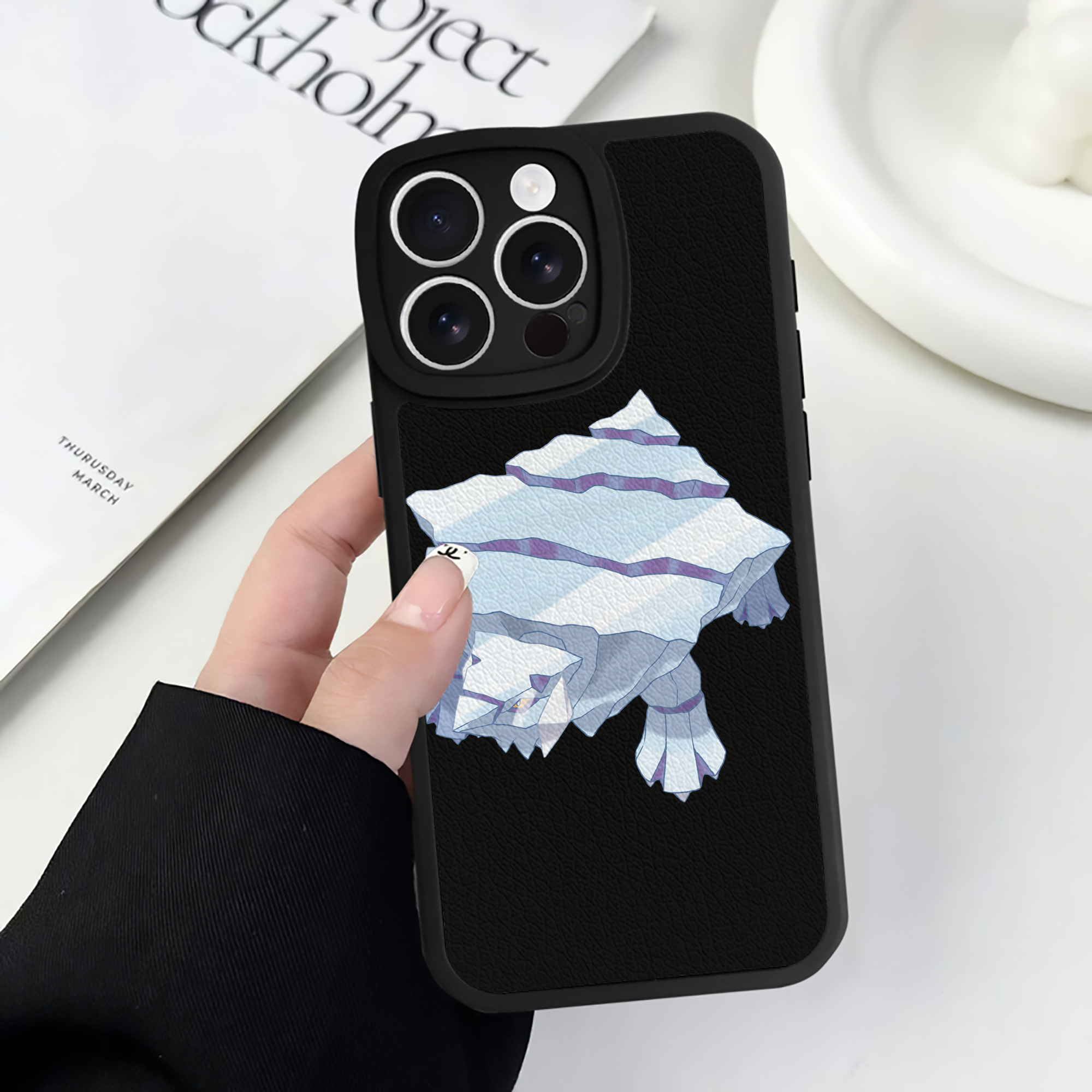 （画像用） ポケットモンスター Pokémon 【iPhone 16シリーズ対応】シリコンスマホケース（レザー調） 材質：シリコン